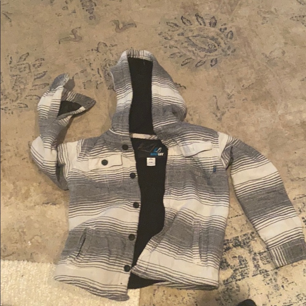 💙amplify flannel jacket with fleece lined inside